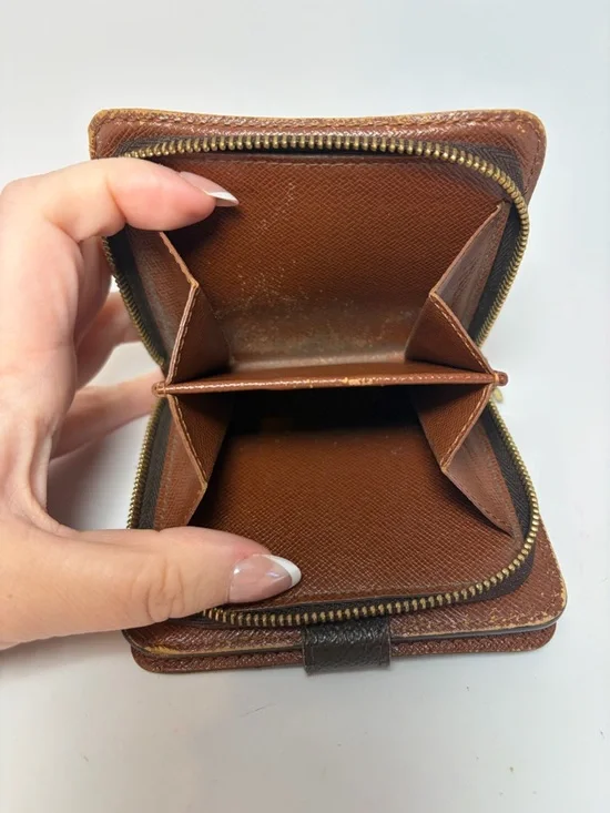 Louis Vuitton Zippy monogram compact wallet - Picture 9 of 15